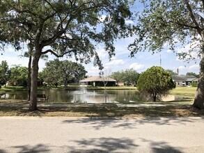 13568 Dornoch Dr in Orlando, FL - Foto de edificio - Building Photo