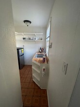 215 E Romie Ln in Salinas, CA - Building Photo - Building Photo