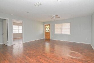 127 Sevilla St in Auburndale, FL - Building Photo - Building Photo