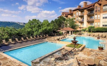 6000-18 Shepherd Mountain Cove in Austin, TX - Foto de edificio - Building Photo