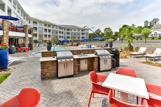 Residence at Tailrace Marina in Mount Holly, NC - Foto de edificio - Other