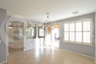 2858 S Peel Dr in Gilbert, AZ - Building Photo - Building Photo