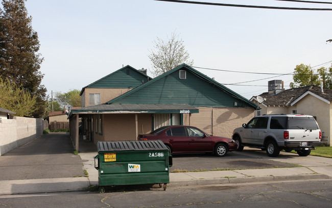 20090 1st St in Hilmar, CA - Building Photo - Building Photo