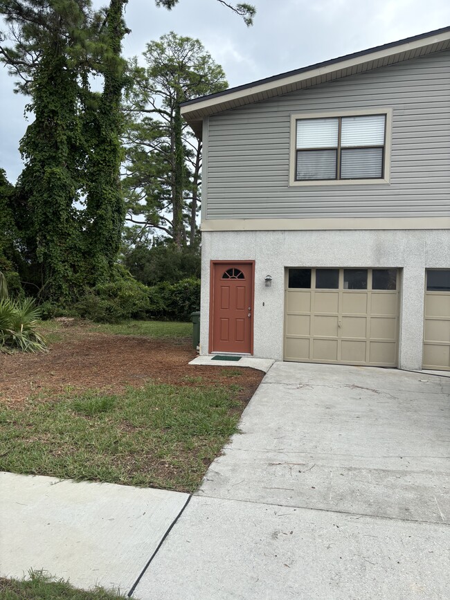 property at 1615 Williams St