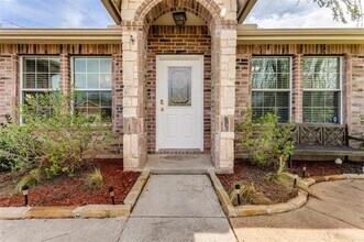 725 Redwing Dr in Saginaw, TX - Building Photo - Building Photo