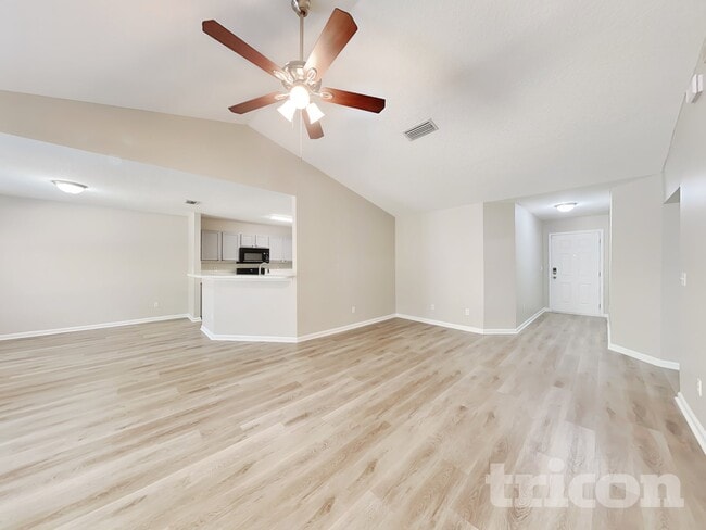 1560 Backwater Drive in Middleburg, FL - Building Photo - Building Photo