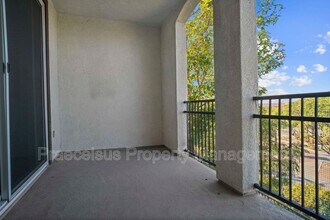 2155 Caminito Leonzio in Chula Vista, CA - Building Photo - Building Photo