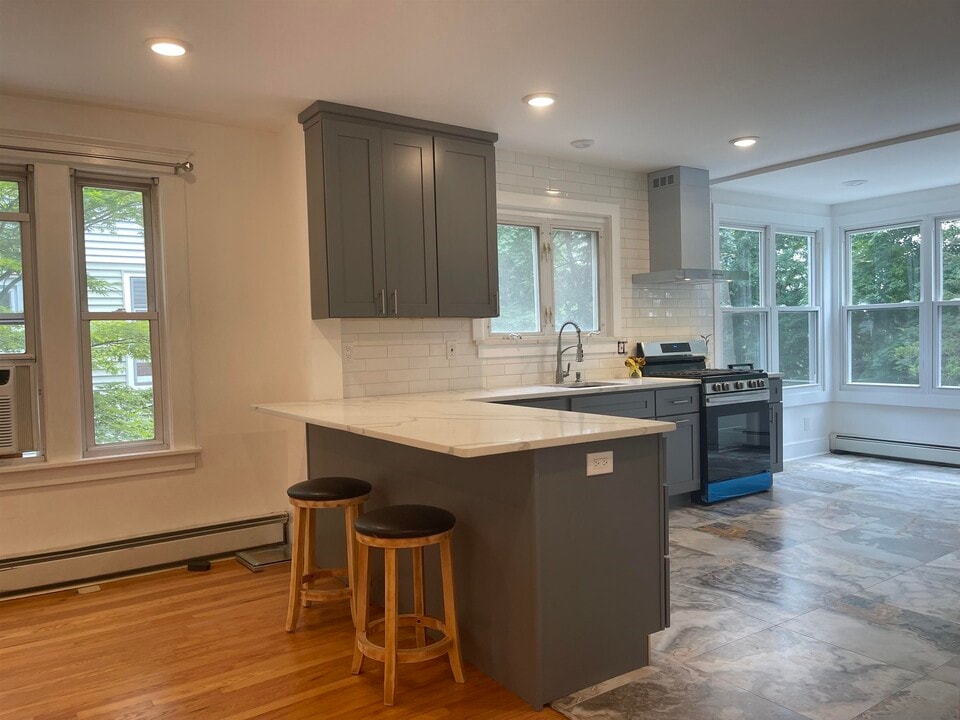 134 Highland Ave in Midland Park, NJ - Building Photo