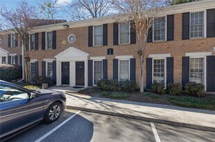 1101 Collier Rd NW in Atlanta, GA - Building Photo