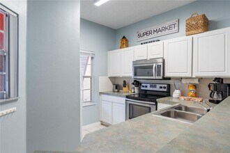 2728 Sun Key Pl in Kissimmee, FL - Building Photo - Building Photo