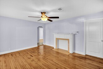 6649 Lozier St in Houston, TX - Building Photo - Building Photo