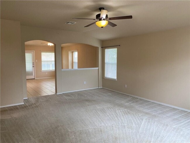 2305 Butler Way in Round Rock, TX - Building Photo - Building Photo