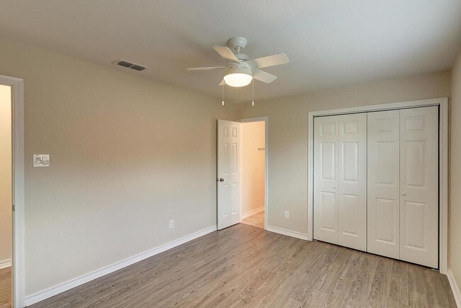 property at 1106 Bradshaw Dr