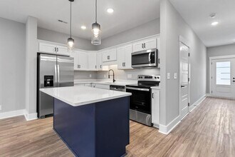 106 Jonathan Wade Cir in Clarksville, TN - Building Photo - Building Photo