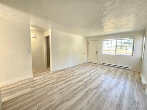 1105-1109 W 14th Ave in Spokane, WA - Building Photo - Building Photo