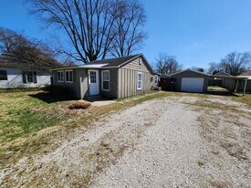 2935 Harrison Ave in Terre Haute, IN - Building Photo