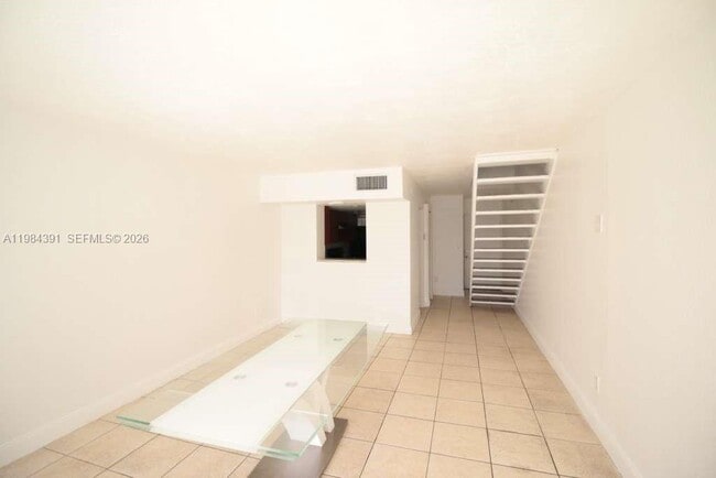 9220 Fontainebleau Blvd in Miami, FL - Building Photo - Building Photo