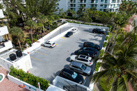 Florida Tower in Miami Beach, FL - Foto de edificio - Building Photo