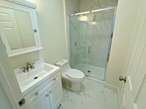 287 Dorchester St, Unit 2 in Boston, MA - Building Photo - Building Photo