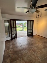 6394 Rockhurst Dr in San Diego, CA - Foto de edificio - Building Photo