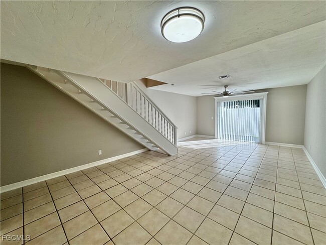 4641 SW Santa Barbara Pl in Cape Coral, FL - Building Photo - Building Photo