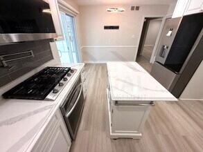 23838 Barfield St in Farmington Hills, MI - Building Photo - Building Photo