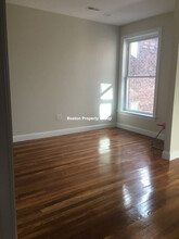 130 Glenville Ave, Unit 1 in Boston, MA - Building Photo - Building Photo