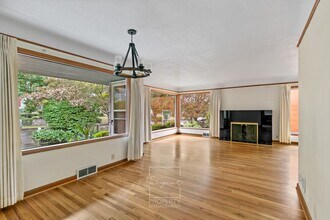 4733 SE Franklin St in Portland, OR - Building Photo - Building Photo