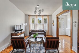 1660 Irving St NW-Unit -B in Washington, DC - Building Photo - Building Photo