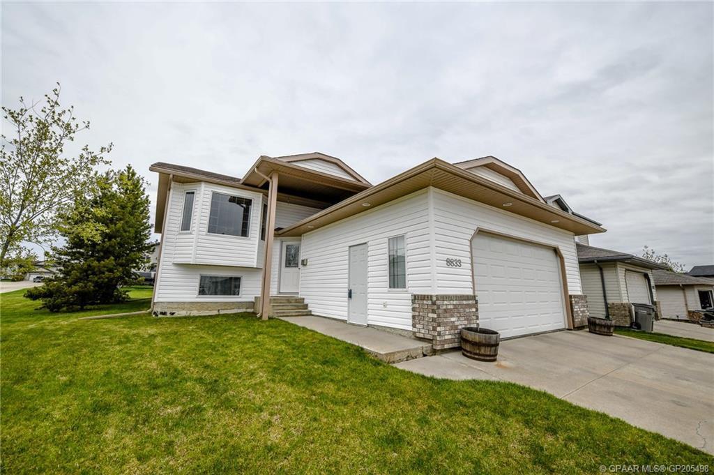 8833-8113 113 Ave in Grande Prairie, AB - Building Photo