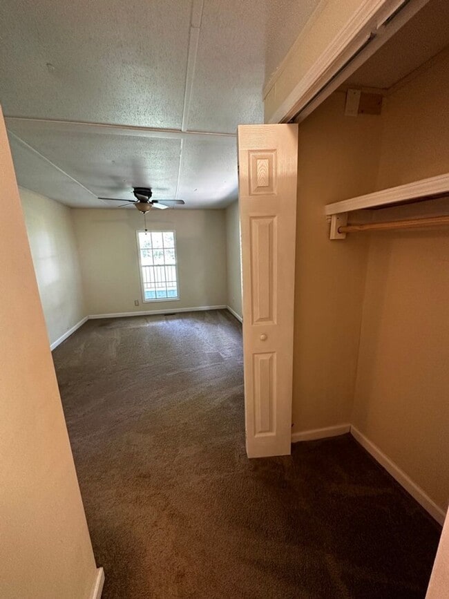 153 Willis Rd SW in Cartersville, GA - Building Photo - Building Photo