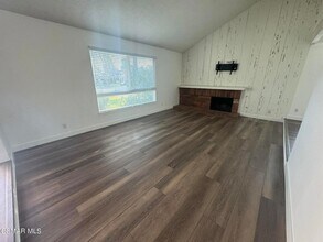 2261 Birchfield St in Simi Valley, CA - Building Photo - Building Photo