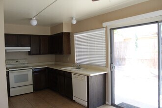 2333 N 87th Way in Scottsdale, AZ - Building Photo - Building Photo