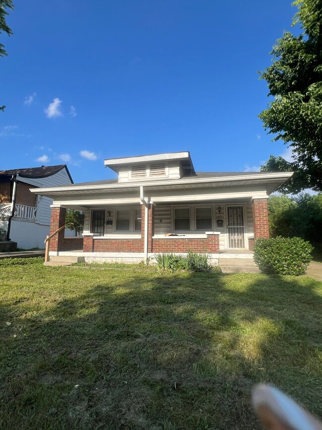 property at 45 S Linwood Ave