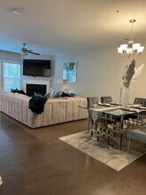 512 Canal St in Marietta, GA - Building Photo - Building Photo