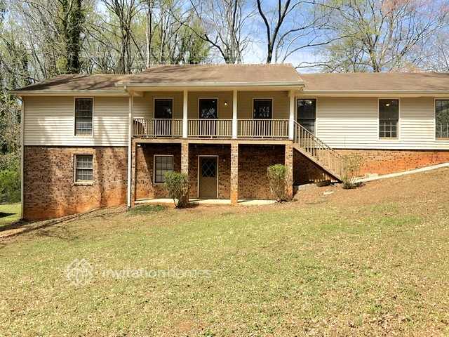 property at 5491 Four Winds Dr SW