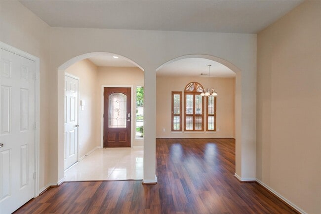 property at 24523 Rathford Ct