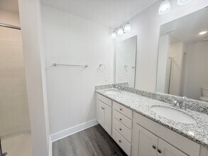 9701 Nature Creek Blvd in Pensacola, FL - Building Photo - Building Photo