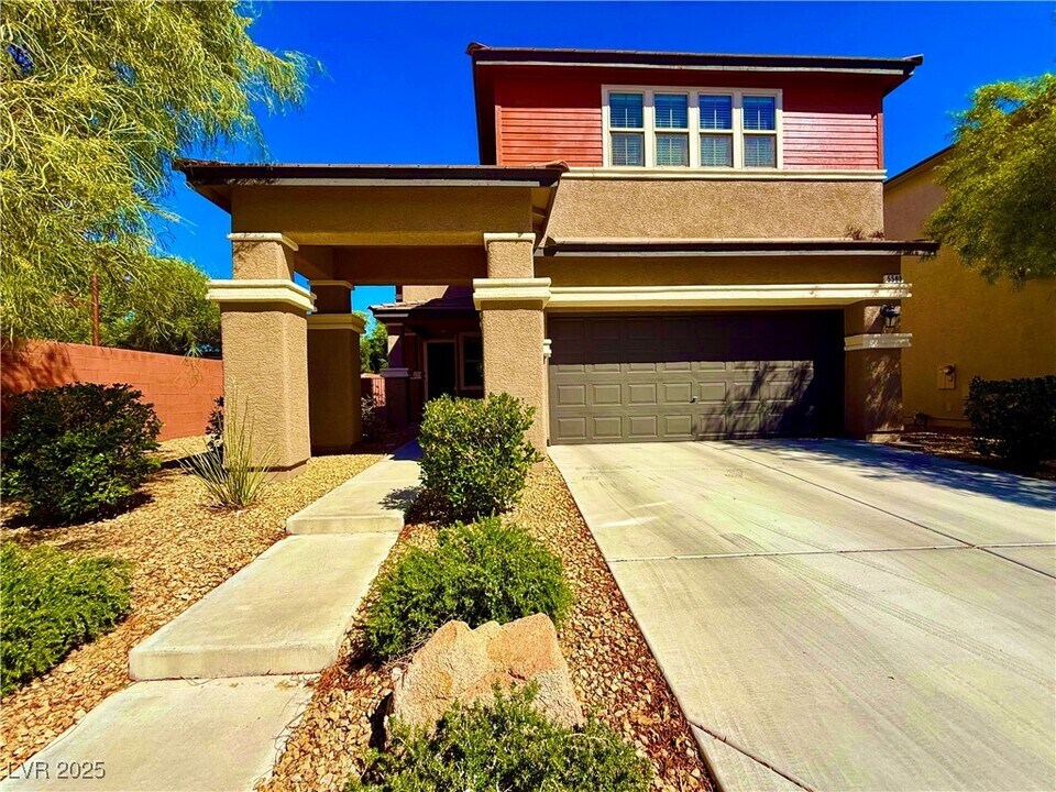 5580 Spiceberry Dr in Las Vegas, NV - Building Photo