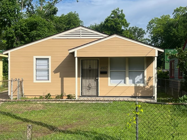 property at 4902 Werner Ave