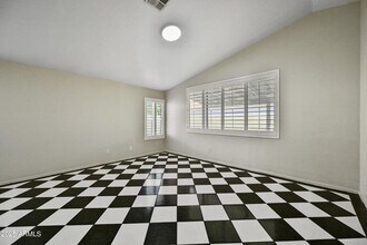 5449 E Fairfield St in Mesa, AZ - Building Photo - Building Photo
