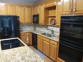 1525 New Hope Rd in Lawrenceville, GA - Building Photo - Building Photo