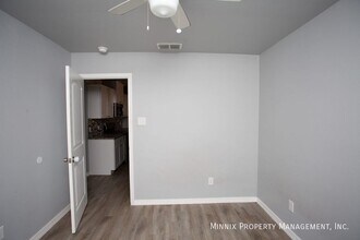 1306 N Colton Ave in Lubbock, TX - Building Photo - Building Photo