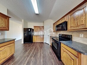 845 Horseshoe Ct in Desoto, TX - Building Photo - Building Photo