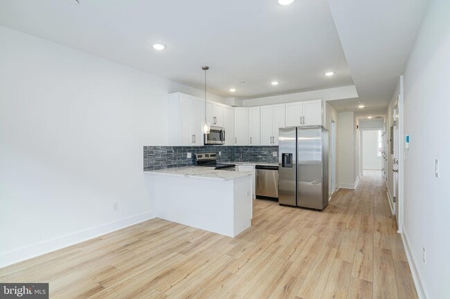 property at 2021 N 2nd St