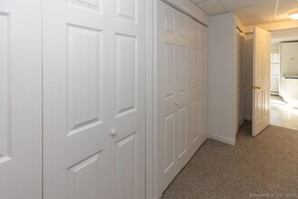 223 Fishing Brook Rd in Westbrook, CT - Building Photo - Building Photo