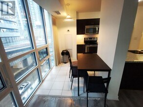 19-619 Grand Trunk Crescent in Toronto, ON - Building Photo - Building Photo