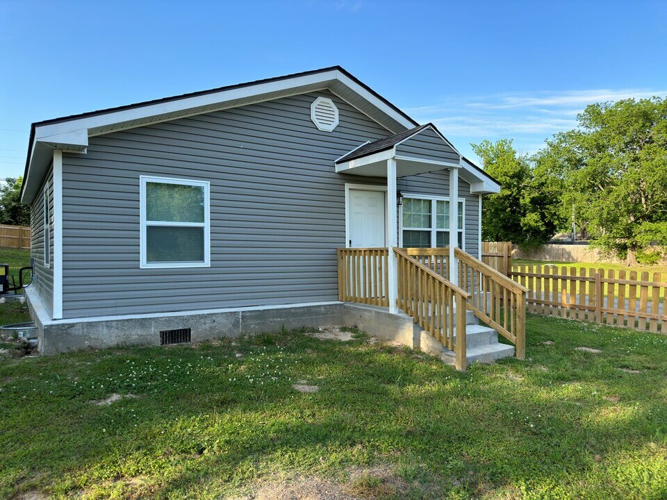 3021 Neis St in Fort Smith, AR - Building Photo