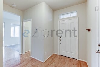 18308 38th Dr SE in Bothell, WA - Building Photo - Building Photo