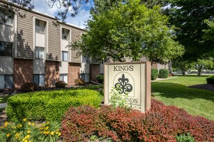Kings Highlands in Columbus, OH - Building Photo